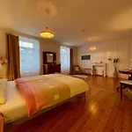 1912 - Wooden Room - Old Town